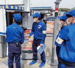 全店活動で改善策を共有
